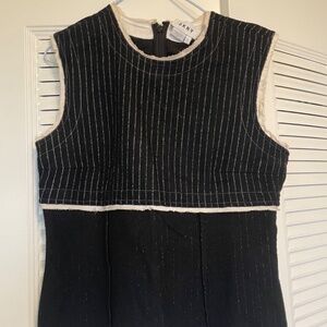 DKNY WOOL BLACK with WHITE PINSTRIPE TOP